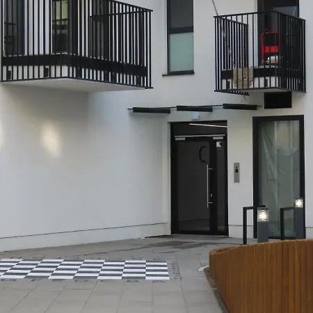 El - Solaris Apartment