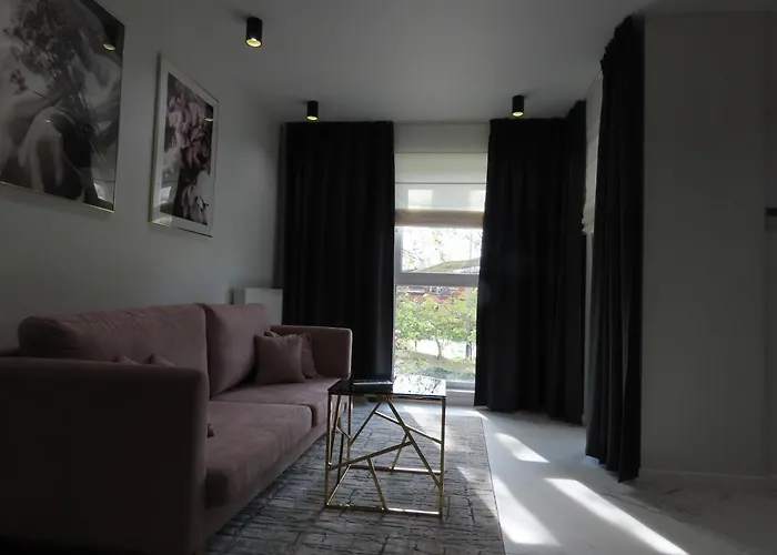 El - Solaris Apartment