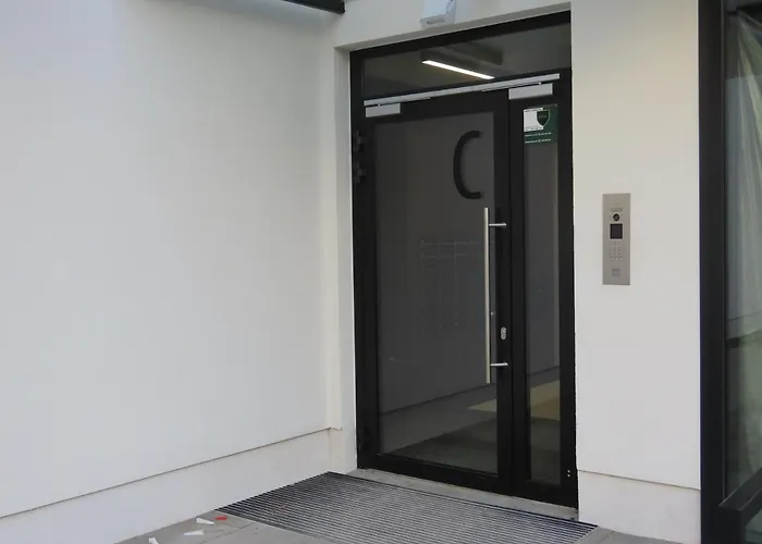 아파트 El - Solaris