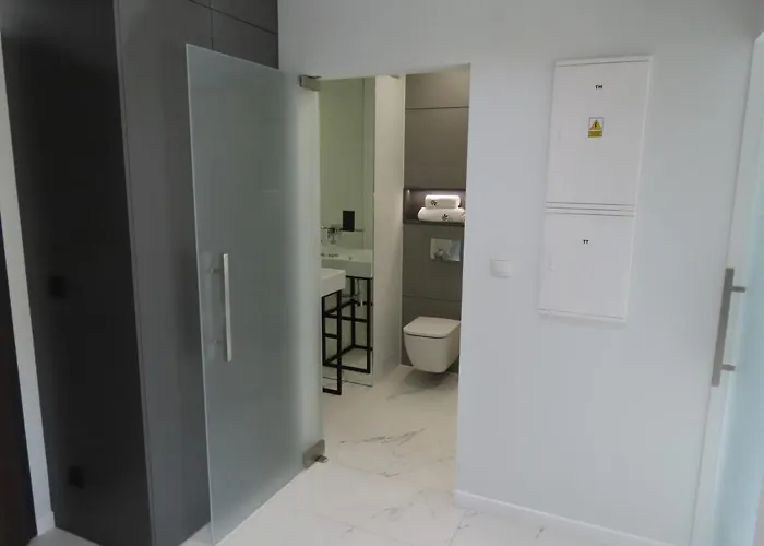 El - Solaris 포즈난