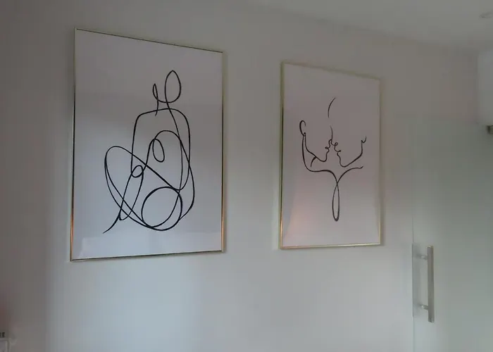 El - Solaris Apartment *