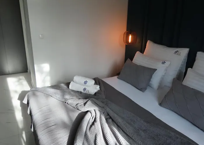 El - Solaris Apartment